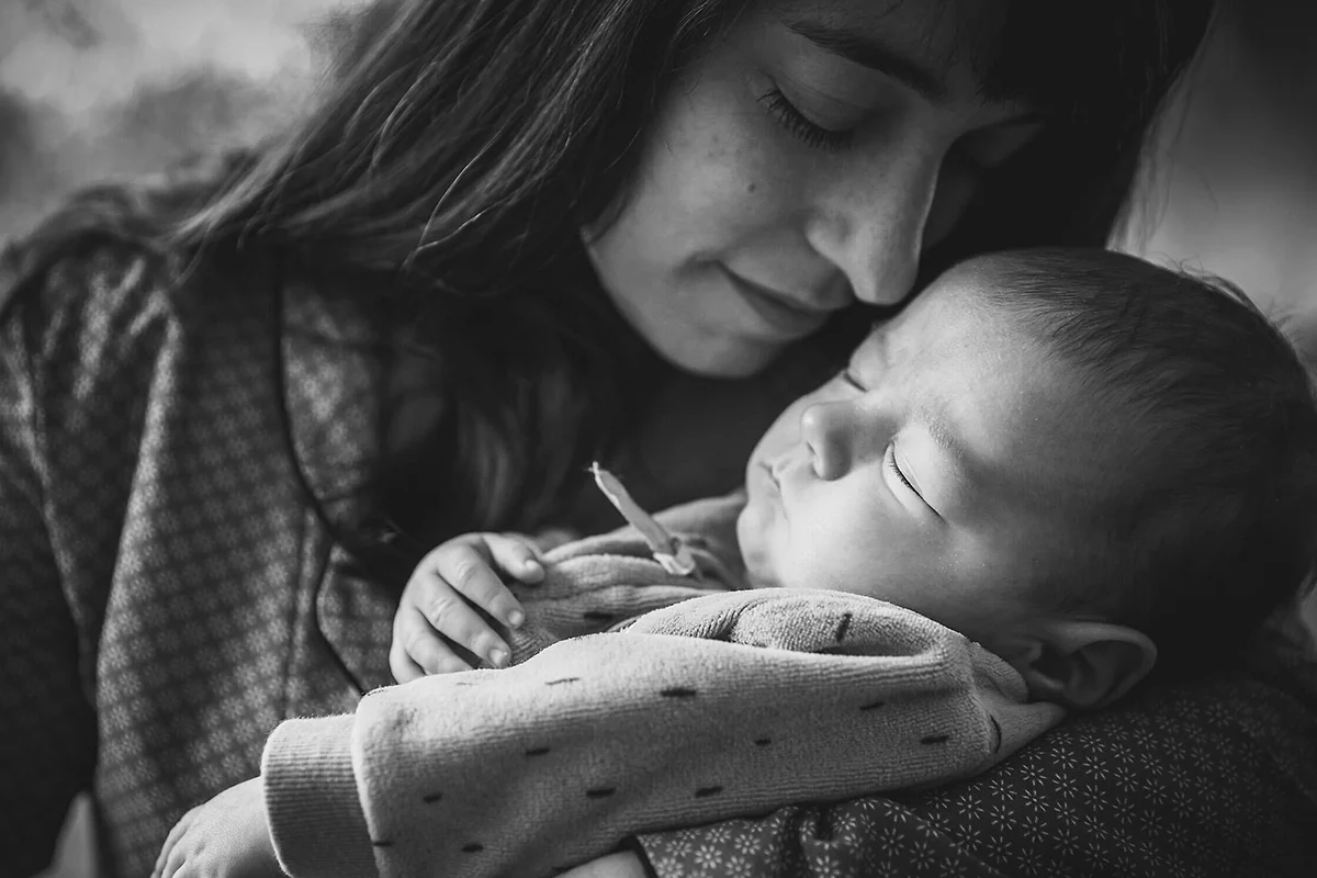 Neugeborenenfoto zuhause